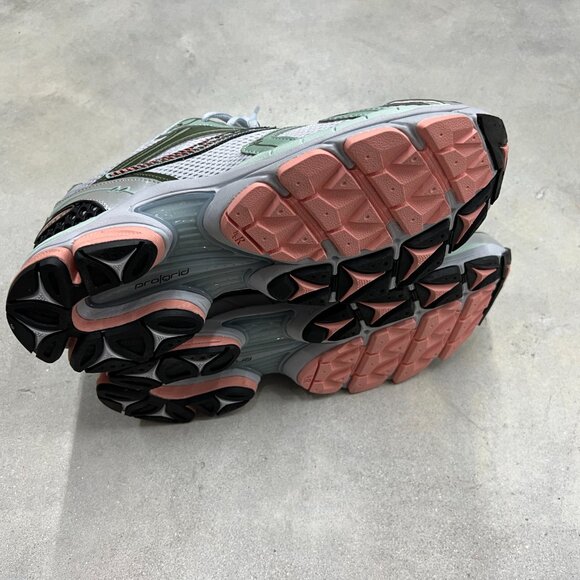 Saucony Men's Progrid Triumph 4 Grey Green S70805-1 - New - Picture 6 of 6